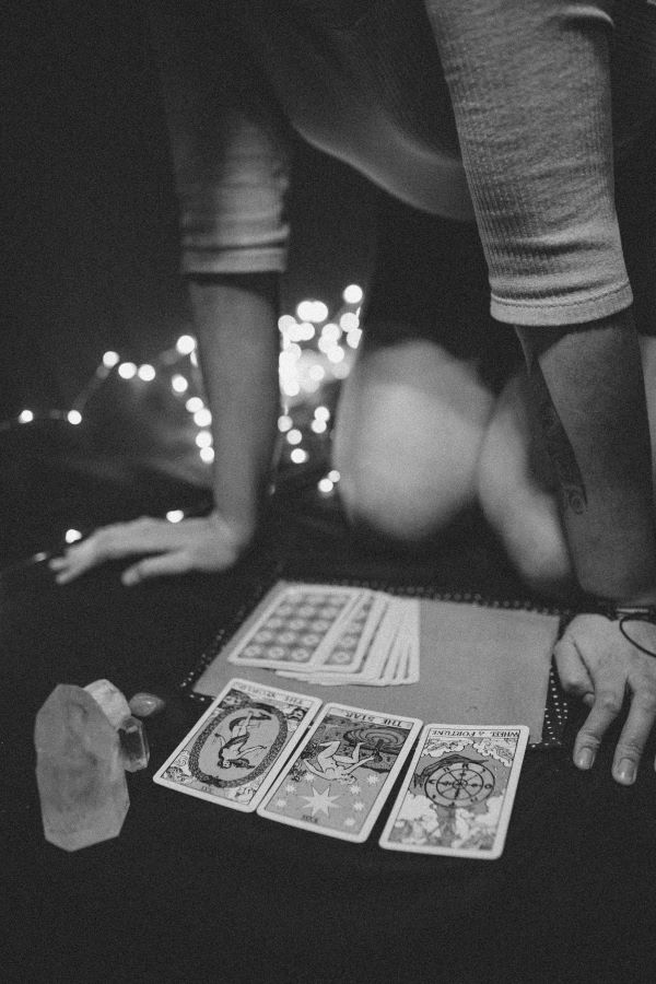 How to do a tarot reading